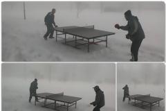 ΓΙΑΝΝΕΝΑ-Έπαιξαν πιγκ-πογκ στο χιόνι!