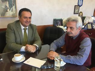 Φωτογραφία για Σύσκεψη του Δημάρχου Αχαρνών και του Γενικού Γραμματέα Δημόσιας Τάξης για την παραβατικότητα στον Δήμο Αχαρνών