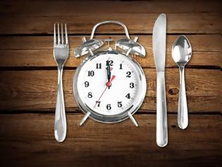 Φωτογραφία για Αδυνάτισμα: Ποιες ώρες επιτρέπεται να φάτε για να χάσετε βάρος