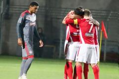 Ο Πλατανιάς έβαλε δύσκολα στον Ολυμπιακό