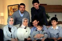 Ο Ερντογάν συνέλαβε τον αδελφό του Νταβούτογλου ως οπαδό του Γκιουλέν