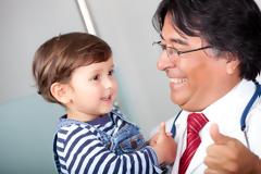 7 παρατηρήσεις και μία ένσταση για το νέο Βιβλιάριο Υγείας Παιδιού