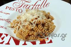 Η συνταγή της Ημέρας: Ζυμαρικά ολικής άλεσης με σάλτσα ντομάτας