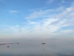 Φωτογραφία για Θεσσαλονίκη: Η παγωμένη λιμνοθάλασσα των φλαμίνγκο [video]