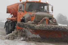 Χιονοθύελλα «χτυπάει» τη βόρεια Ελλάδα