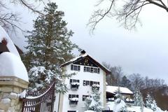 Ανασύρεται ο πρώτος νεκρός από το ξενοδοχείο στην Ιταλία που καταπλακώθηκε από χιονοστιβάδα