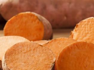 Φωτογραφία για Γλυκοπατάτα vs κοινή πατάτα: Ποια είναι τα θρεπτικά οφέλη τους;