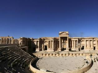Φωτογραφία για Το Ισλαμικό Κράτος διέλυσε το ρωμαϊκό αμφιθέατρο Τετράπυλον