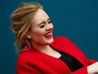 Φωτογραφία για Η Adele θα τραγουδήσει στη σκηνή των φετινών βραβείων Grammy