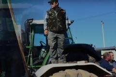 Το δικό τους μήνυμα στέλνουν οι αγρότες της Κρήτης…βγαίνοντας στους δρόμους