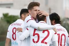 Ο Ολυμπιακός παίρνει πρωτάθλημα με τους πιτσιρικάδες