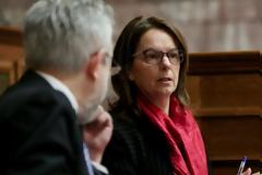 Παπανάτσιου: Ανεκχώρητο και ακατάσχετο το επίδομα ανεργίας