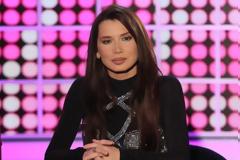 Πασίγνωστη τραγουδίστρια «καρφώνει» την Πάολα: «Την άκουσα στον Σπύρο Παπαδόπουλο και δεν μου είπε τίποτα»