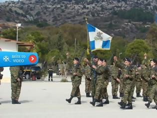 Φωτογραφία για Βίντεο: Η στιγμή που όλο το στρατόπεδο ''Παπαποστόλου'' στη Ρόδο είπε με μια… φωνή τον εθνικό ύμνο