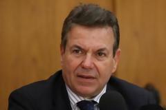 ΠΕΤΡΟΠΟΥΛΟΣ:«ΔΕΝ ΘΑ ΕΠΙΤΡΕΨΟΥΜΕ ΤΗΝ ΚΑΤΑΔΙΩΞΗ ΟΦΕΙΛΕΤΩΝ ΜΕ ΜΙΚΡΕΣ ΕΙΣΦΟΡΕΣ ΠΟΥ ΑΔΥΝΑΤΟΥΝ ΝΑ ΚΑΤΑΒΑΛΟΥΝ»