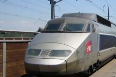 Κατέβηκε από το τρένο για τσιγάρο και εκείνο έφυγε με το μωρό της