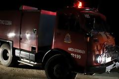 Εφιαλτική νύχτα για οικογένεια με μικρό μωρό σε φλεγόμενο σπίτι