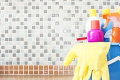 8 απρόσμενα αντικείμενα και σημεία του σπιτιού που είναι γεμάτα μικρόβια