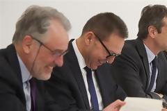 ΜΗΤΣΟΤΑΚΗΣ: Η ΠΟΛΙΤΙΚΗ ΑΛΛΑΓΗ ΝΑ ΠΡΑΓΜΑΤΟΠΟΙΗΘΕΙ ΕΓΚΑΙΡΩΣ ΣΤΗΝ ΕΛΛΑΔΑ VD