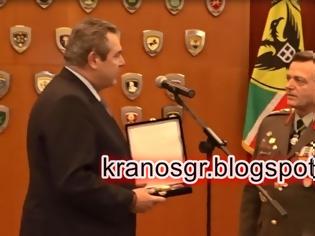 Φωτογραφία για ΒΙΝΤΕΟ - Η πρώτη ''διαταγή'' του νέου Αρχηγού Εθνικής Φρουράς