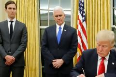 Τηλεφωνικές συνδιαλέξεις Τραμπ με Ολάντ, Μέρκελ και Πούτιν