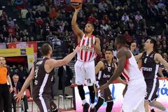 Ο Ολυμπιακός ξέρει να βγάζει αντίδραση