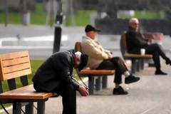 Του είπαν ότι το παιδί του προκάλεσε τροχαίο και του πήραν 2.300 ευρώ