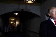 Εφαρμόζεται ήδη το διάταγμα Τραμπ, έξι επιβάτες προς Νέα Υόρκη μπλοκαρίστηκαν στο Κάιρο