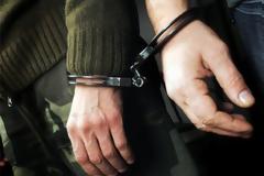 Πήραν πέτρες από αρχαιολογικό χώρο και οδηγήθηκαν στα… κρατητήρια