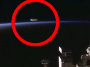 Φωτογραφία για Η NASA διέκοψε τη ζωντανή μετάδοση μόλις εμφανίστηκε «αυτό» στο διάστημα
