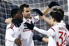 Ο Ολυμπιακός κάνει πλάκα και με τα πιτσιρίκια