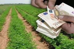 Τι ασφαλιστικές εισφορές θα πληρώσουν οι αγρότες από 1/1/2017