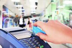 ΠΡΟΣΤΙΜΟ ΧΙΛΙΩΝ ΕΥΡΩ ΣΤΙΣ ΕΠΙΧΕΙΡΗΣΕΙΣ ΠΟΥ ΔΕΝ ΕΝΗΜΕΡΩΝΟΥΝ ΓΙΑ ΤΗΝ ΑΠΟΔΟΧΗ ΠΛΗΡΩΜΩΝ ΜΕ ΚΑΡΤΕΣ