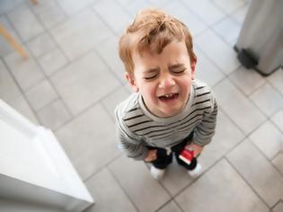 Φωτογραφία για 30 εντελώς παρανοϊκοί λόγοι που τα παιδιά ξεσπούν σε κλάματα