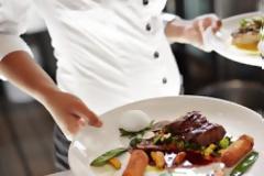 Πάθαμε και μάθαμε: Τα ανησυχητικά σημάδια που φωνάζουν «μην φάτε σε αυτό το εστιατόριο»