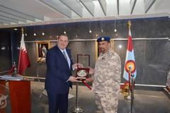 Επίσκεψη ΥΕΘΑ Πάνου Καμμένου στην Αεροπορική και τη Ναυτική Βάση του Κατάρ