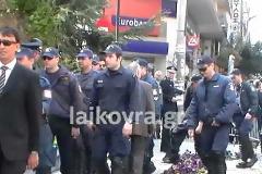 Οι αστυνομικοί περισσότεροι από τους πολίτες στη Βέροια...