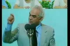 Τι ψηφίζει ο «Άκης»;