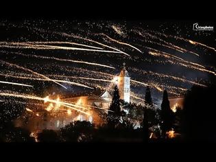 Φωτογραφία για Εντυπωσιακός για άλλη μια χρονιά ο ρουκετοπόλεμος στον Βροντάδο Χίου (video)