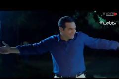 Ο Τσίπρας είπε «Μητσοτάκης» ...και ο αέρας γκρέμισε το ταμπλό - «Δεν θα ξαναπώ κακές λέξεις, το υπόσχομαι» (Video)