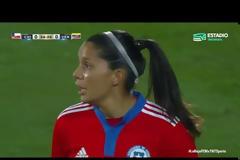 Χαδιάρης σκύλος διέκοψε ποδοσφαιρικό αγώνα!