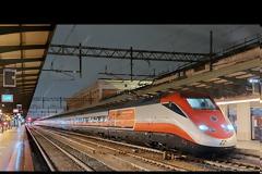 Ιταλία: Το ETR 500 ν.41 κατά της βίας των γυναικών φτάνει στην Αδριατική. Βίντεο.