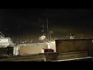 Φωτογραφία για Είσοδος του 2023 με καταιγισμό πυροτεχνημάτων στο πολεοδομικό συγκρότημα της Θεσσαλονίκης. Δείτε το βίντεο