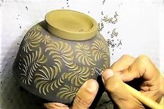 Ανακαλύψτε την εντυπωσιακή τεχνική του Sgraffito