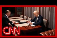 Η ιστορία πίσω από το τρένο που μετέφερε τον Μπάιντεν στο Κίεβο. Βίντεο.