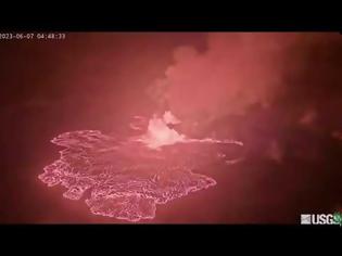 Φωτογραφία για Φλεγραία Πεδία: Το υπερηφαίστειο της Ιταλίας φαίνεται ότι ξυπνά (video)