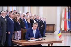 Ρουμανία: Τα Θρησκευτικά, μάθημα επιλογής για το Απολυτήριο – Υπέγραψε το Διάταγμα ο Πρόεδρος Γιοχάνις