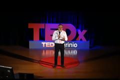 Μ. Πλειώνης. Οι βάσεις της σύγχρονης κοσμολογίας